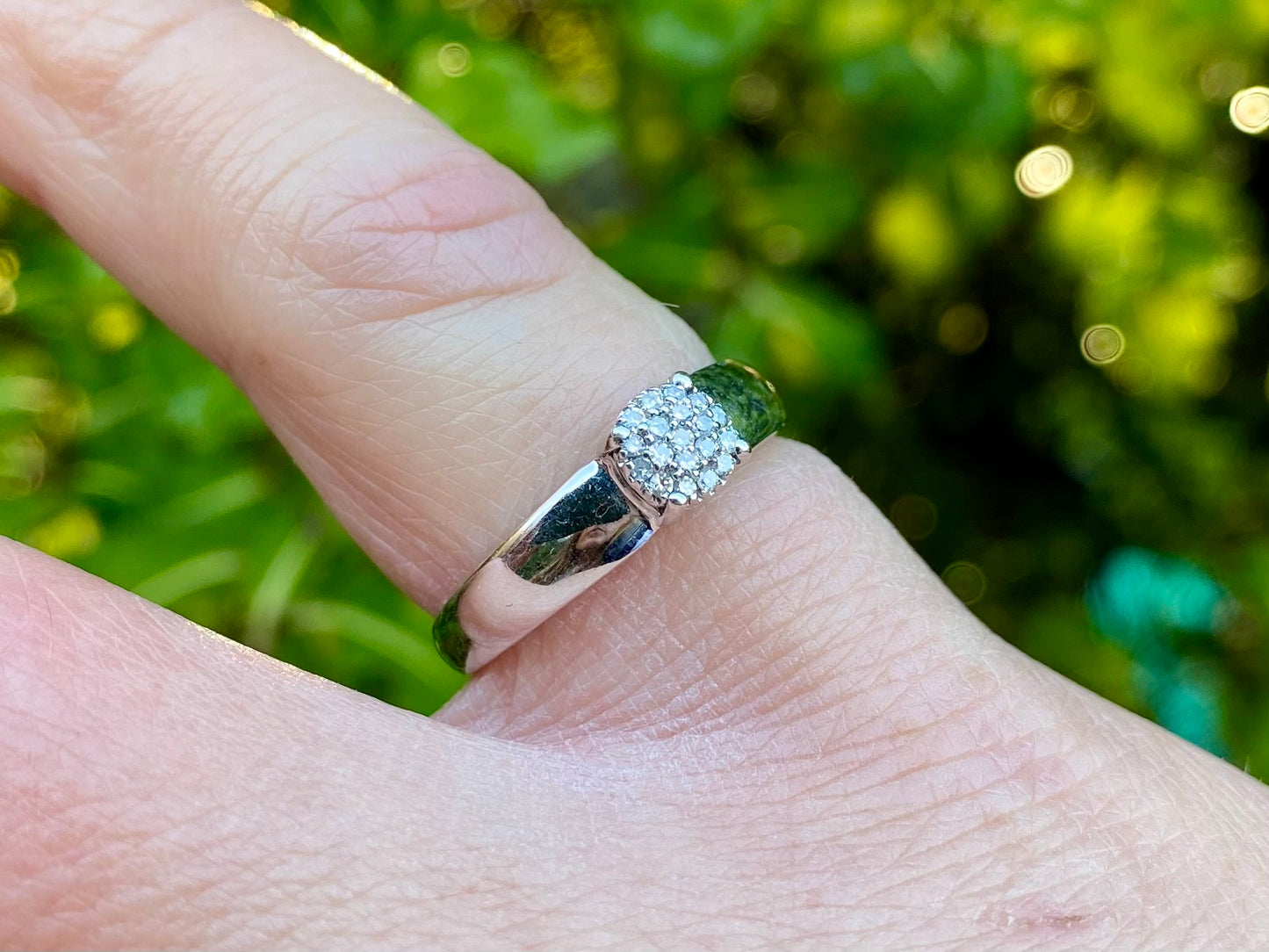 9ct Gold Diamond Ring