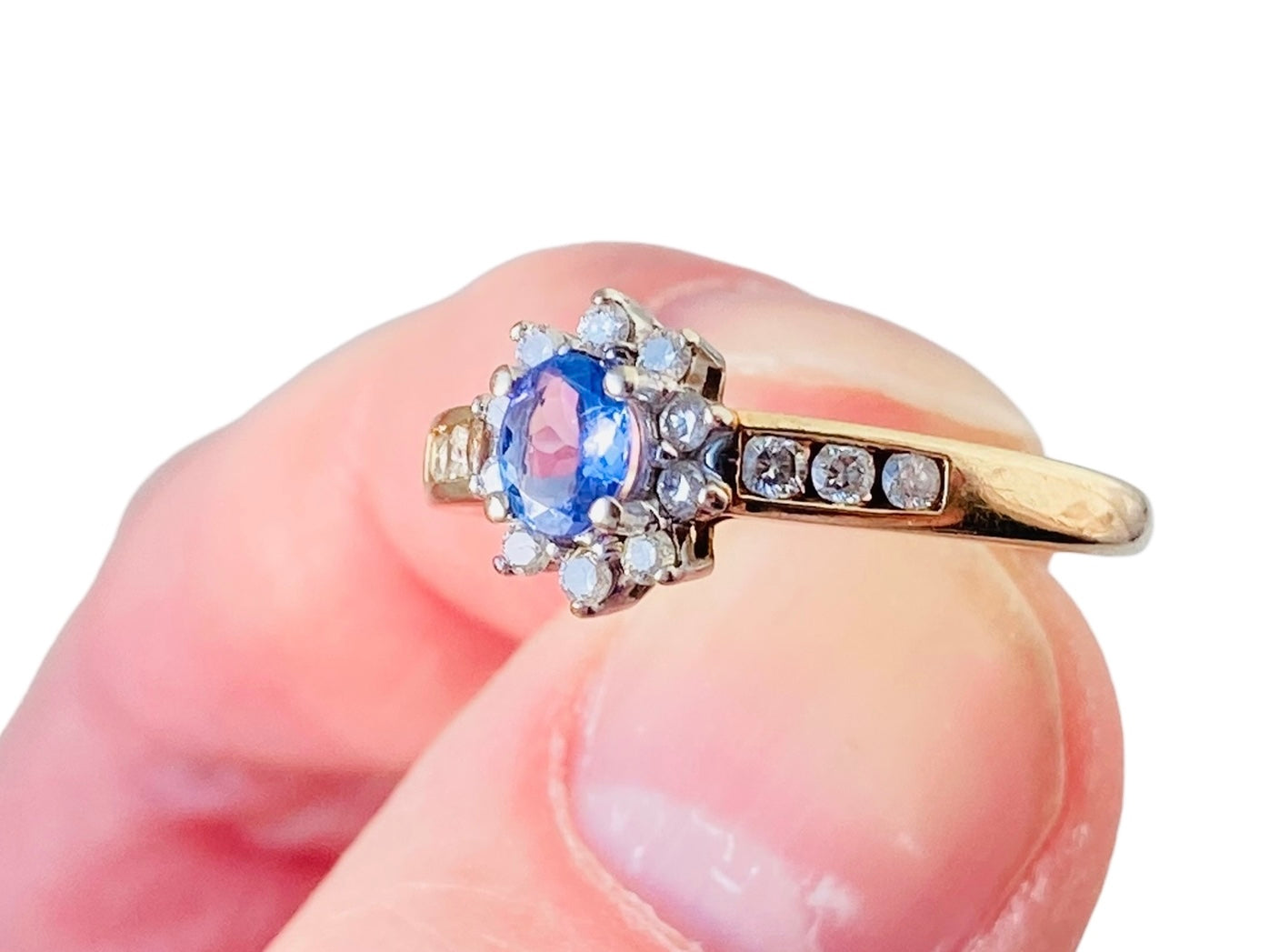 9ct Gold Tanzanite & Diamond Ring