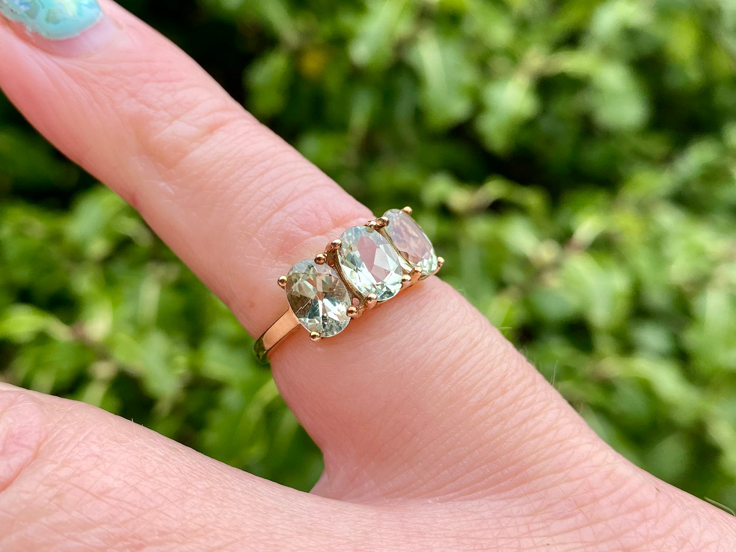 9ct Gold Kijani Garnet Ring