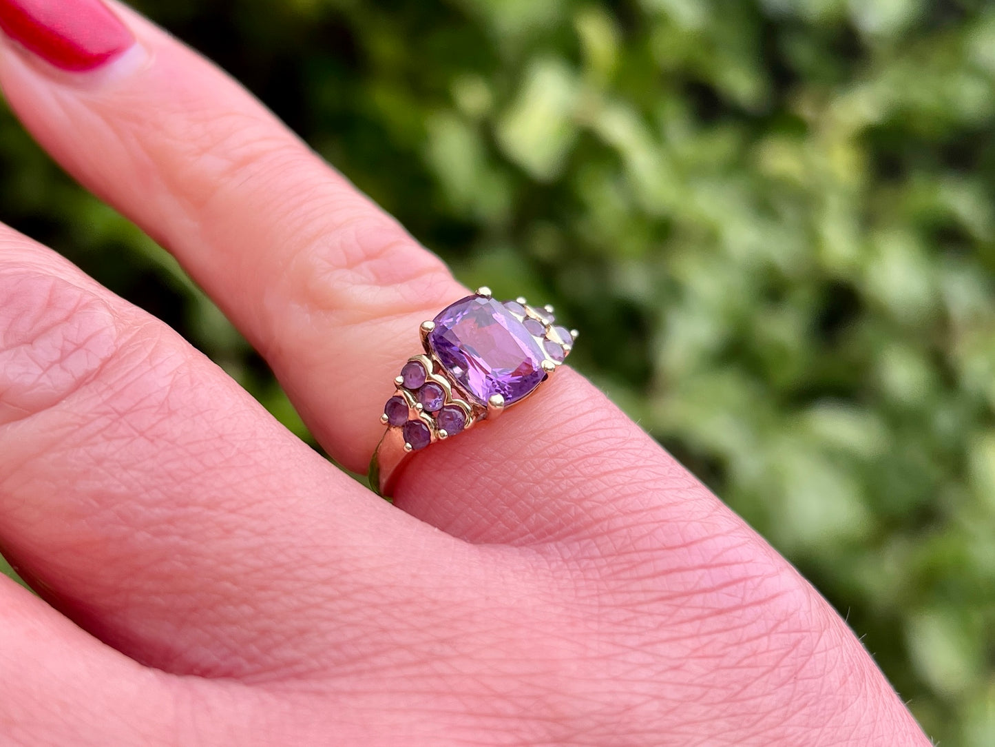 9ct Gold Amethyst Ring
