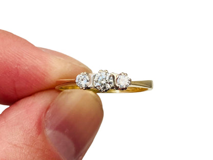 18ct Gold Three-Stone Diamond Ring
