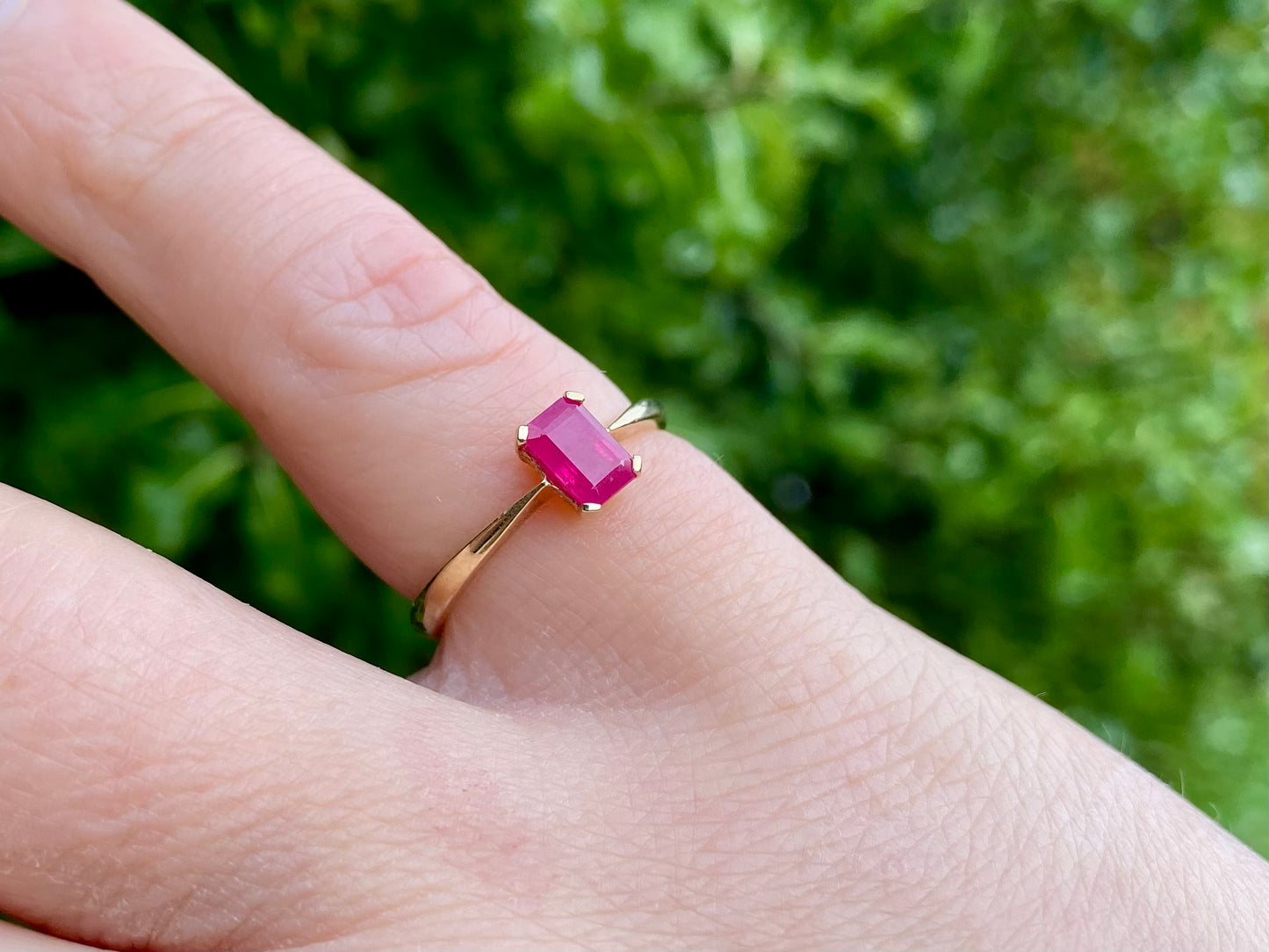 9ct Gold Ruby Ring