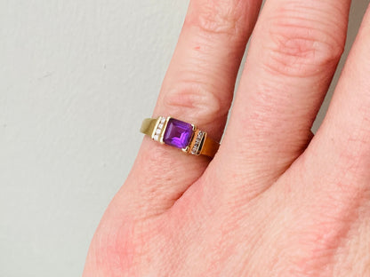 9ct Gold Amethyst & Diamond Ring