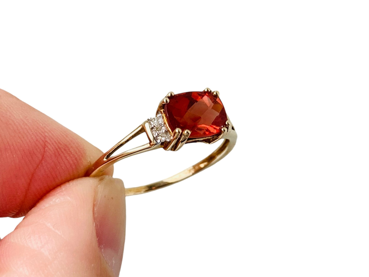 9ct Gold Hessonite Garnet Ring