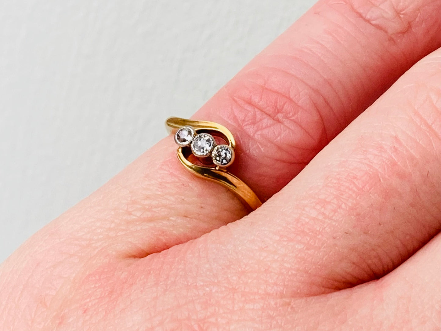 Antique 18ct Gold Diamond Ring