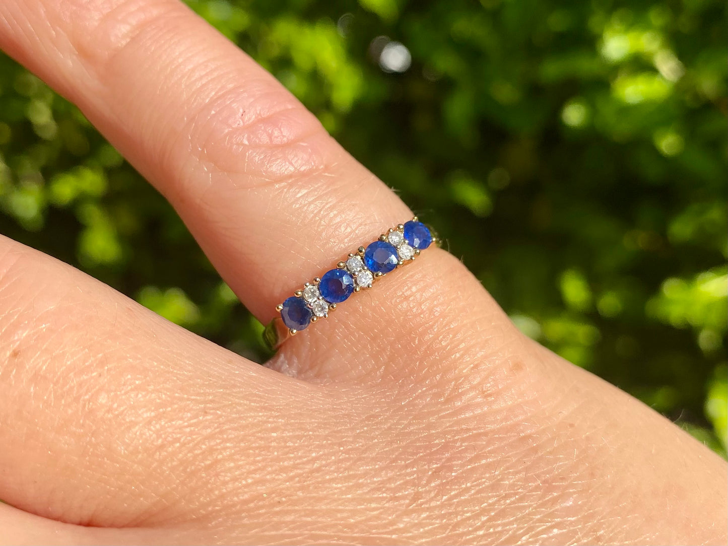 9ct Gold Sapphire & Diamond Ring