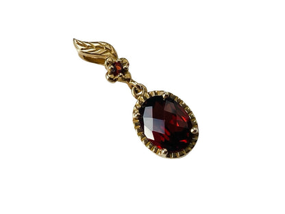 9ct Gold Garnet Pendant