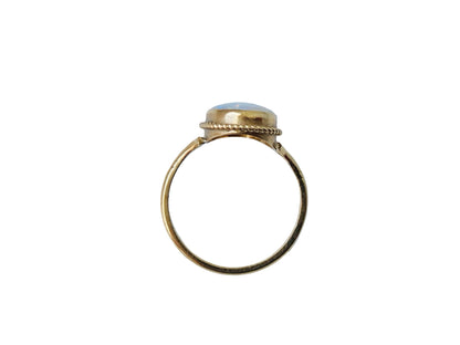 Vintage 9ct Gold Opal Ring