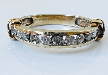 9ct Gold Eleven-Stone 0.33ct Diamond Ring