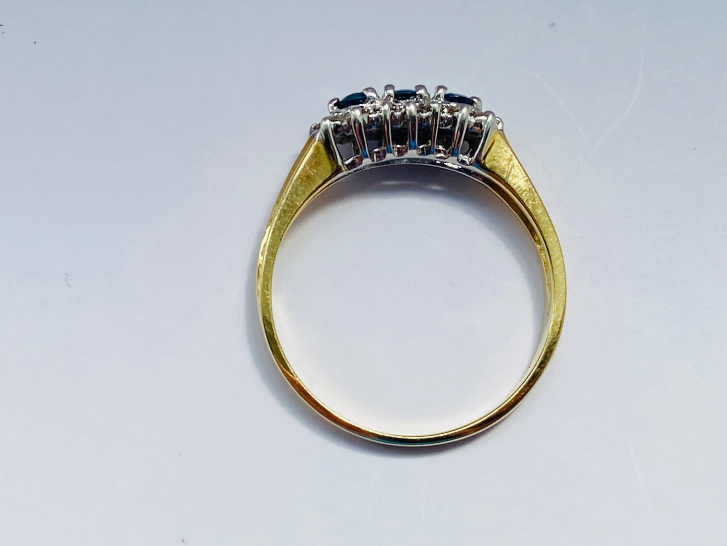 18ct Gold Sapphire & Diamond Ring