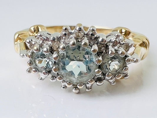 9ct Gold Aquamarine & Diamond Ring