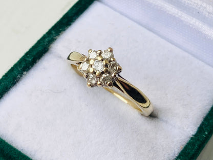 9ct Gold Diamond Ring