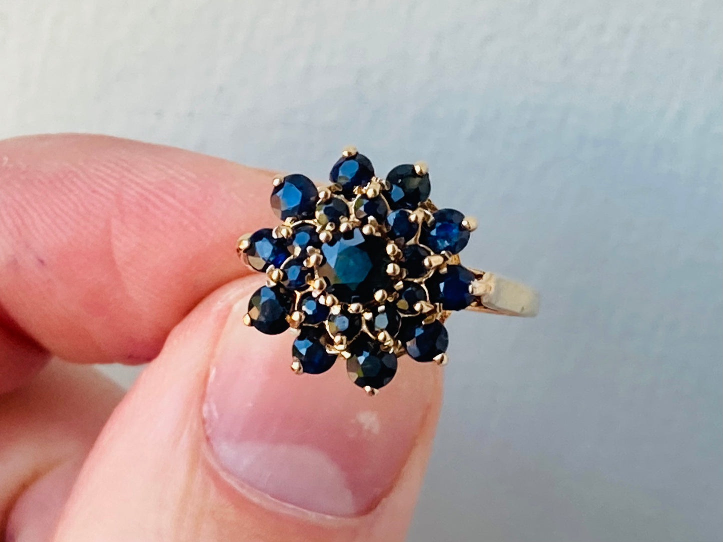 9ct Gold Sapphire Ring