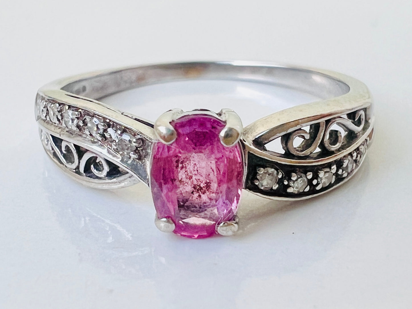 9ct Gold Pink Sapphire & Diamond Ring