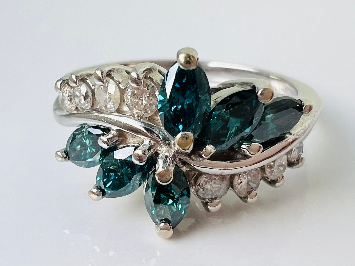 14ct Gold Blue & White Diamond Ring