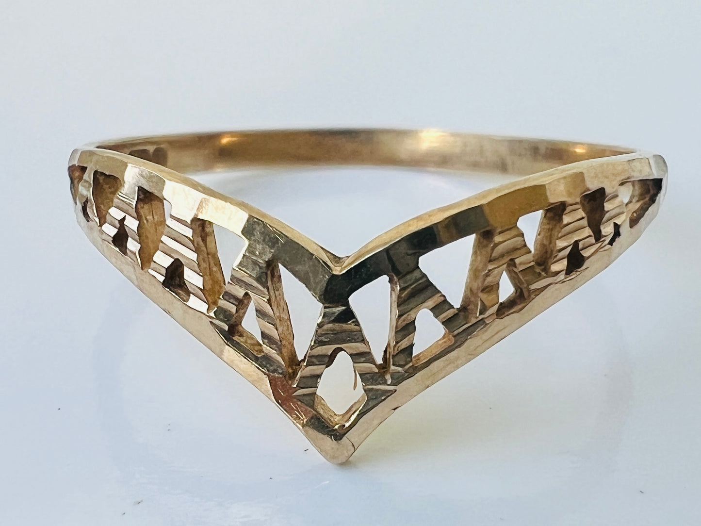 Vintage 9ct Gold Wishbone Ring