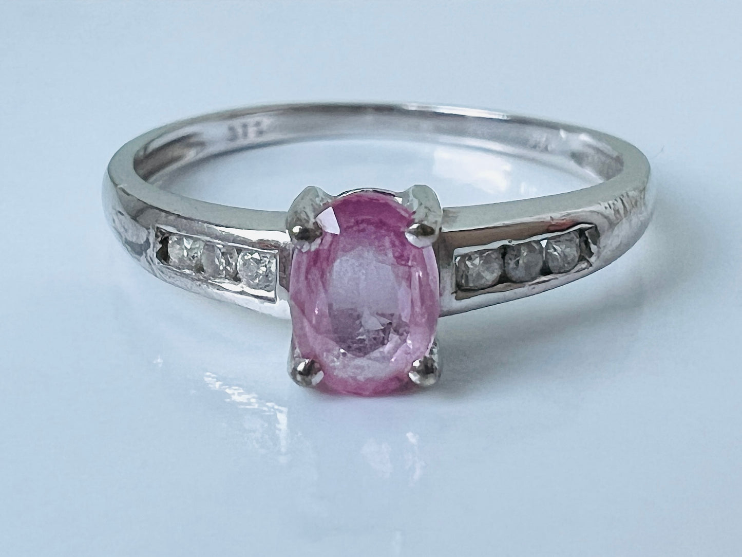 9ct Gold Pink Sapphire & Diamond Ring