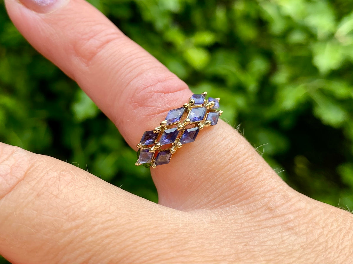 9ct Gold Iolite Ring