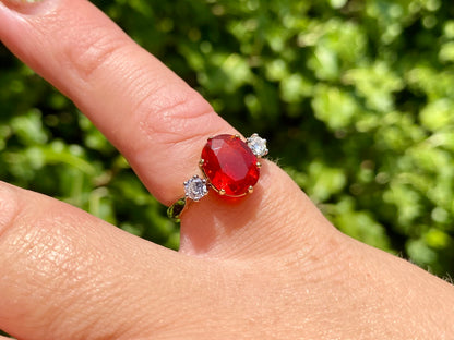 Vintage 9ct Gold Fire Opal & Diamond Ring