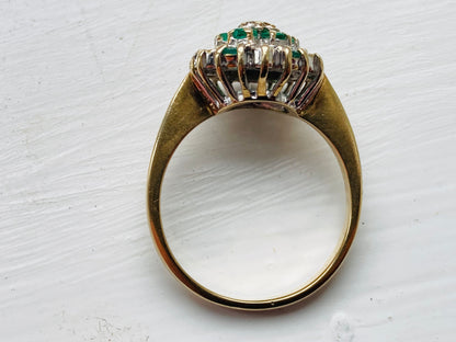 9ct Gold Emerald & Diamond Ring