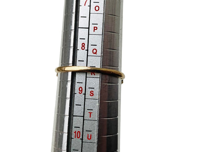 Vintage 9ct Gold Garnet Ring