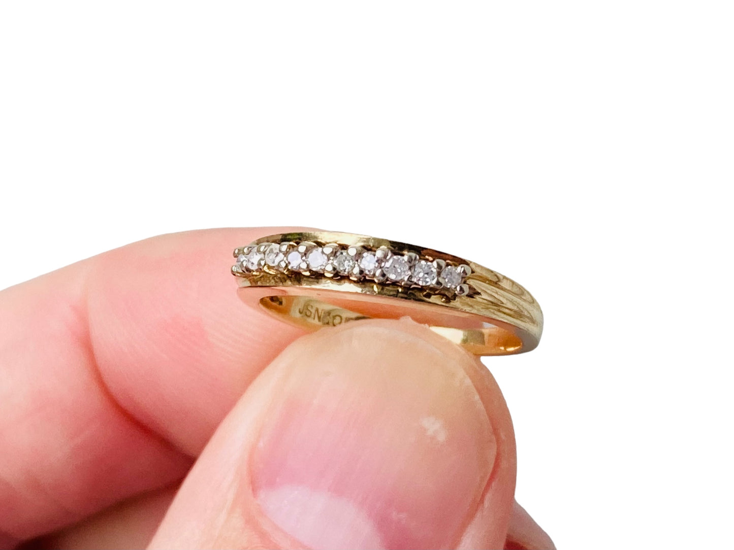 10ct Gold Diamond Ring