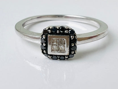 9ct Gold Diamond Ring