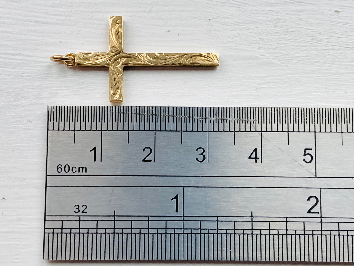 9ct Gold Cross Pendant