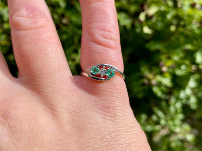 9ct Gold Emerald & Diamond Ring