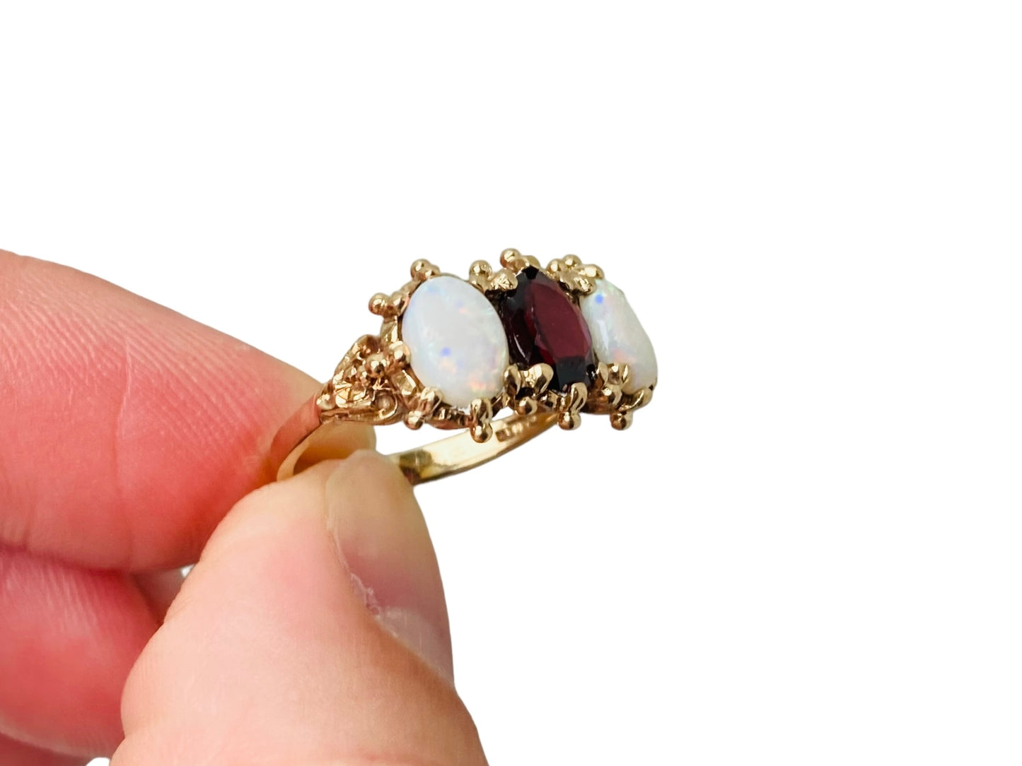 Vintage 9ct Gold Opal & Garnet Ring