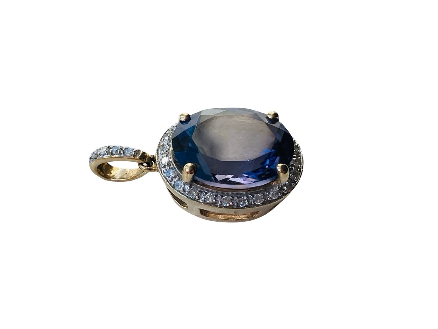 9ct Gold Iolite & Diamond Pendant
