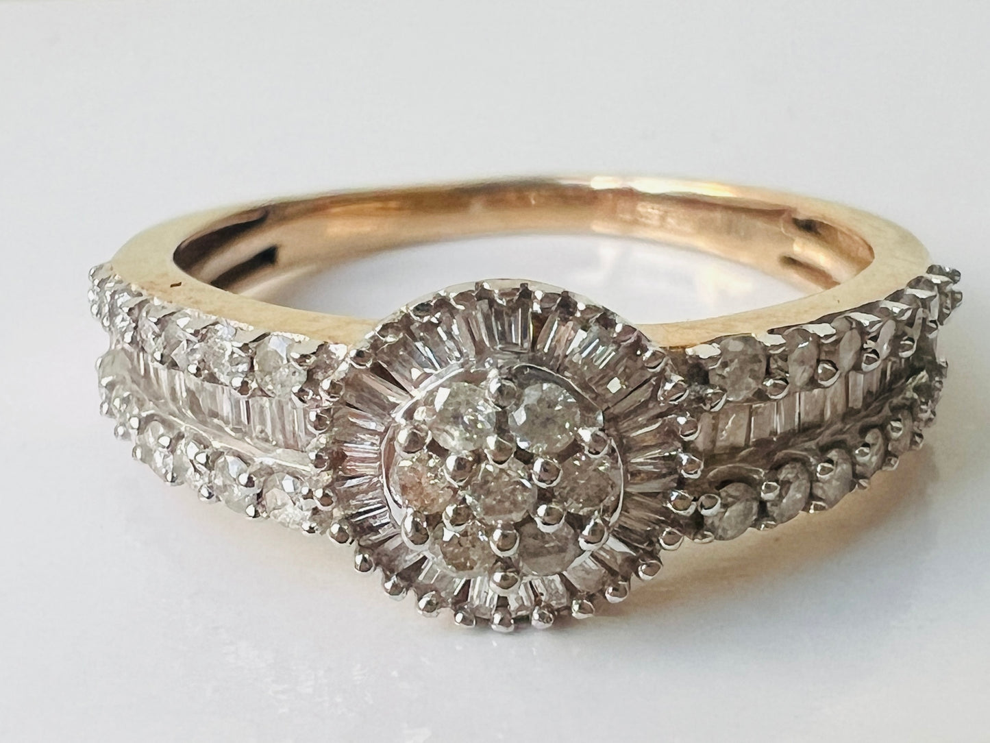 9ct Gold Diamond Ring