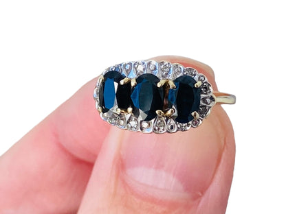 Vintage 9ct Gold Sapphire & Diamond Ring