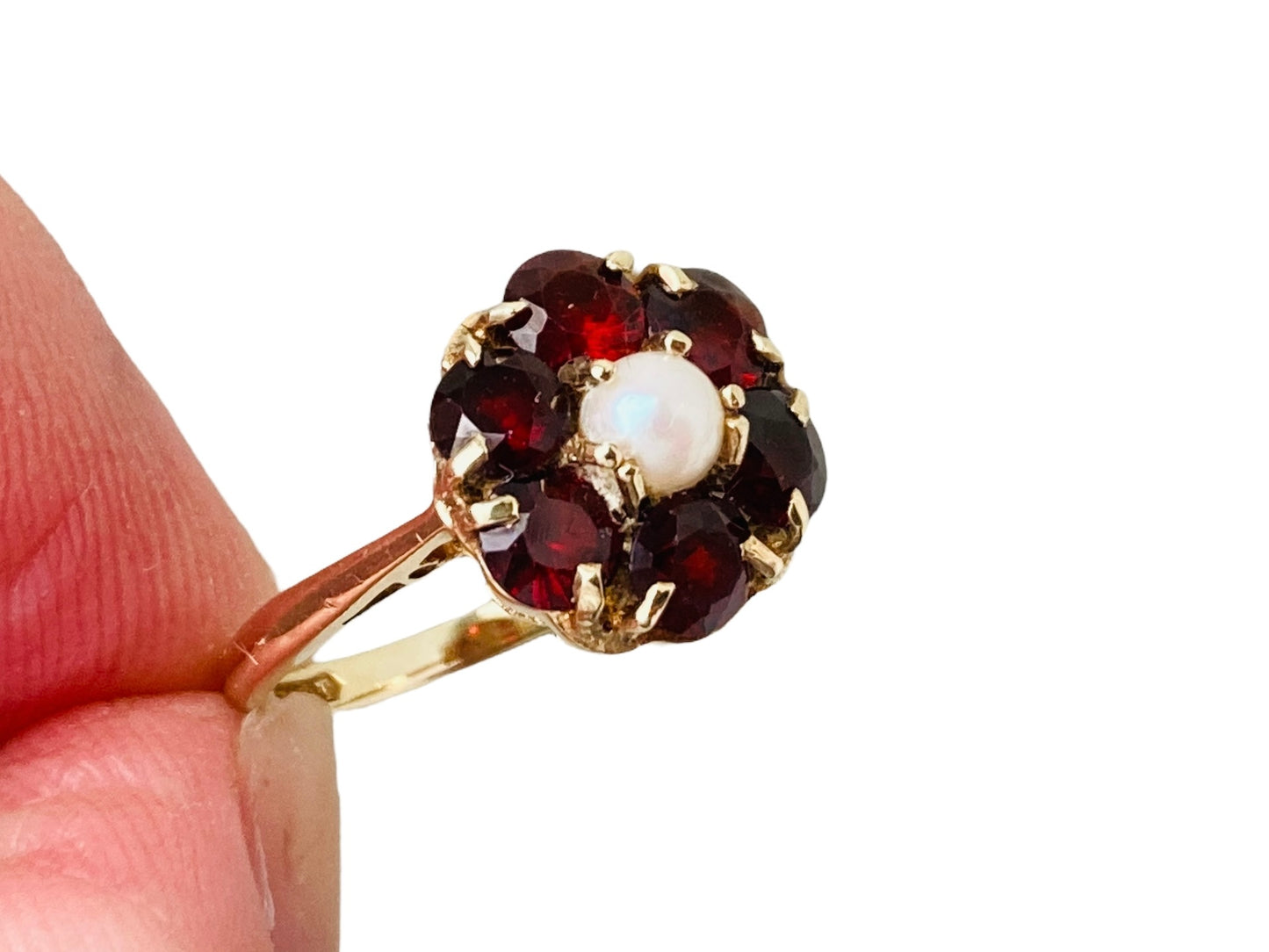 Vintage 9ct Gold Garnet & Pearl Ring