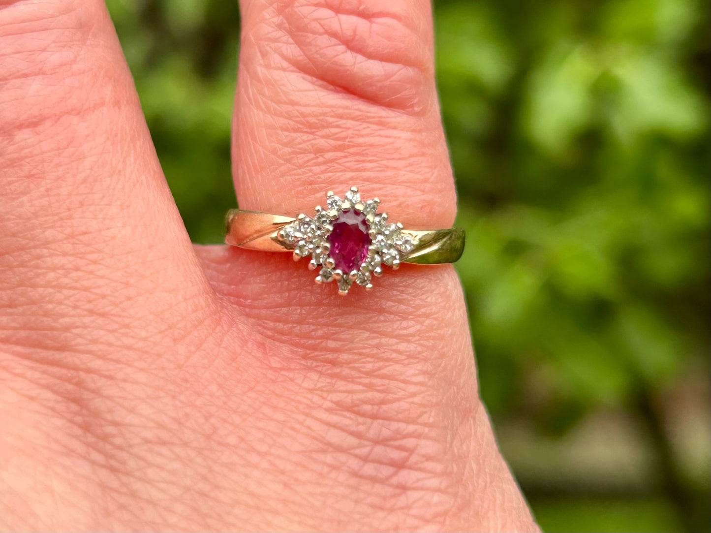 Vintage 9ct Gold Ruby & Diamond Cluster Ring