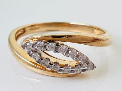 9ct Gold Diamond Ring