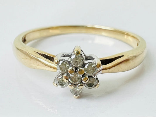 9ct Gold Diamond Ring
