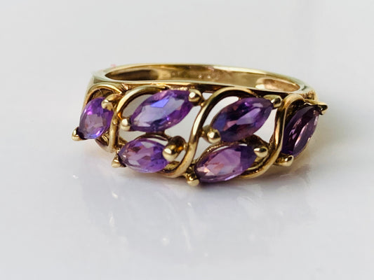 9ct Gold Amethyst Ring