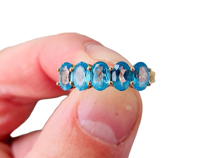 9ct Gold Topaz Ring