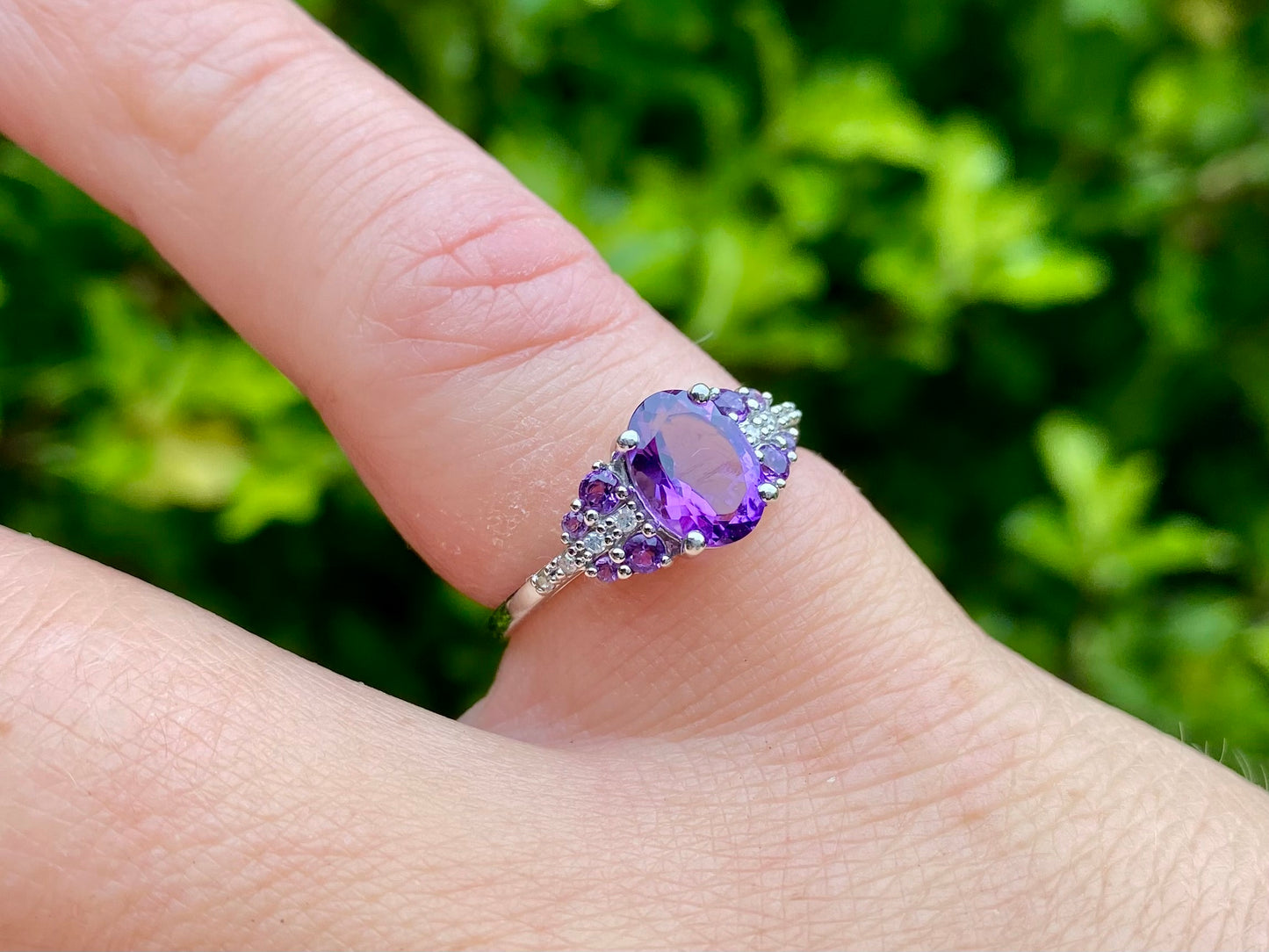 9ct Gold Amethyst & Diamond Ring