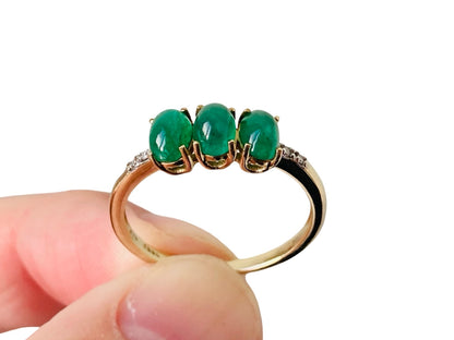 9ct Gold Emerald & Diamond Ring