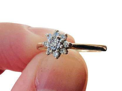 Vintage 9ct Gold Diamond Ring