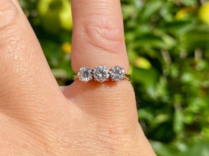 Vintage 18ct Gold Three-Stone Diamond Ring