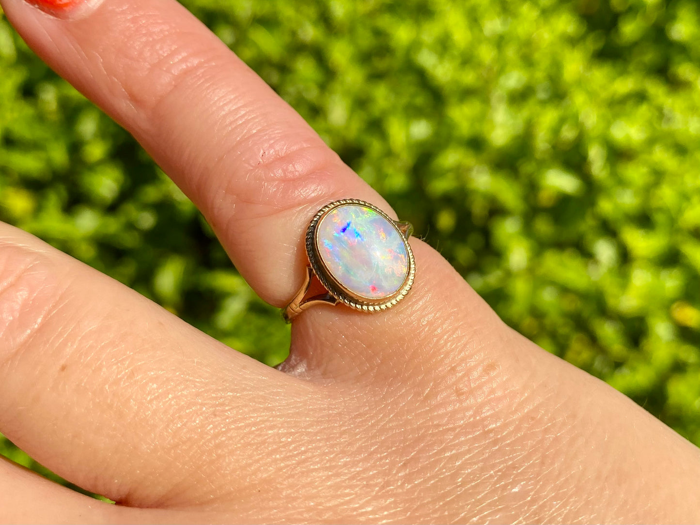 Vintage 9ct Gold Opal Ring