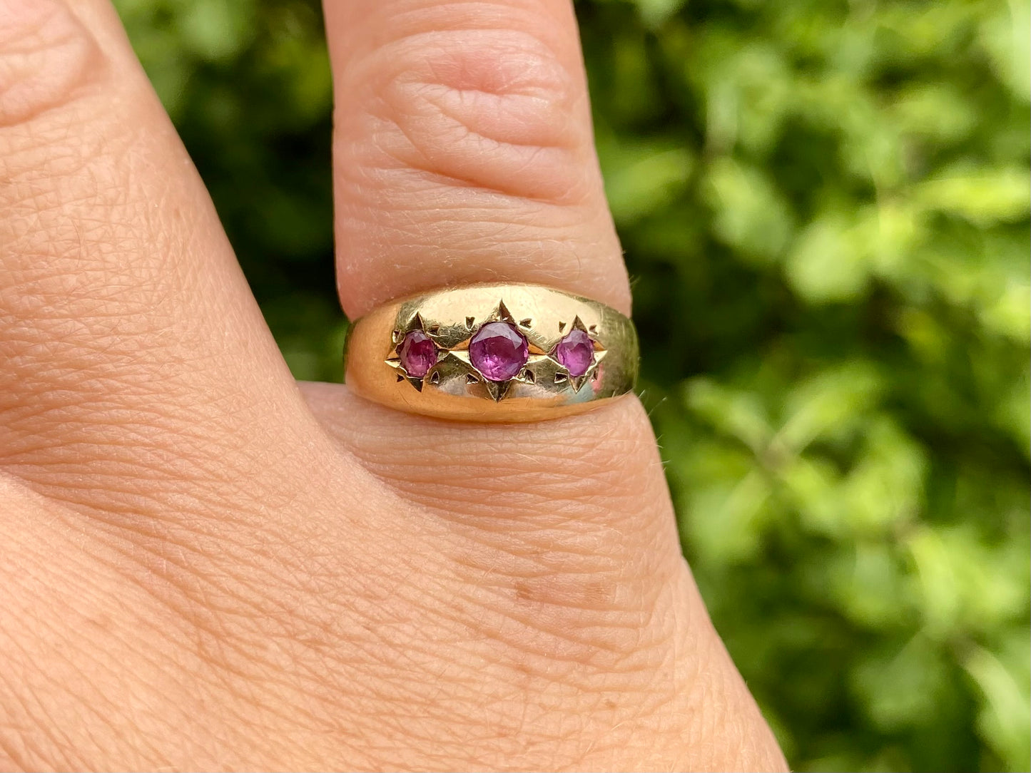 Vintage 9ct Gold Ruby Starburst Ring
