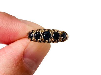 Vintage 9ct Gold Sapphire Ring