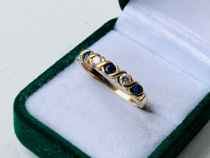 9ct Gold Sapphire & Diamond Ring