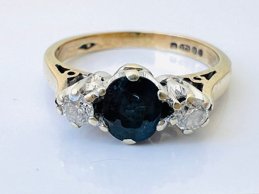 Vintage 9ct Gold Sapphire & Diamond Ring