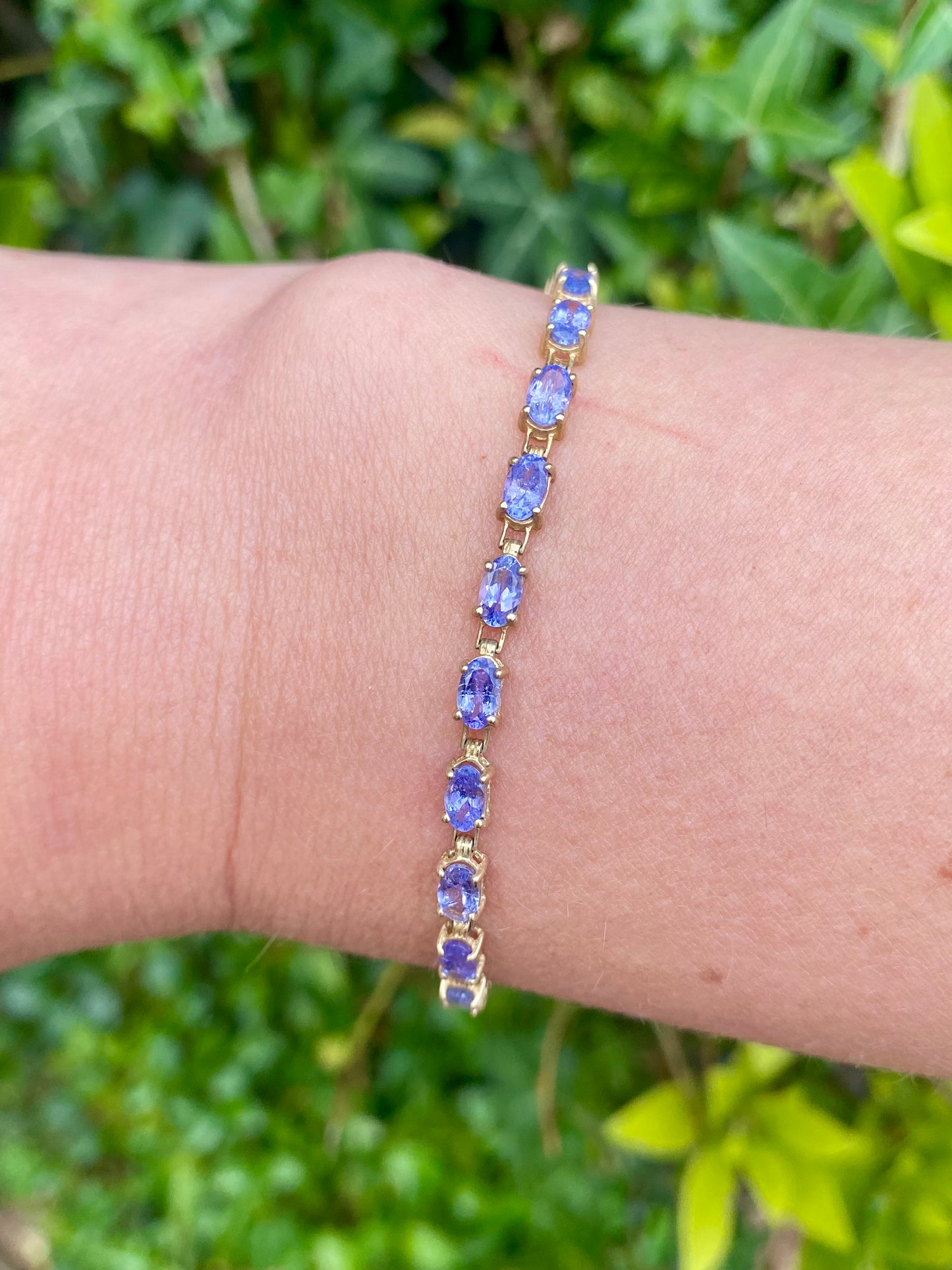 9ct Gold Tanzanite Bracelet