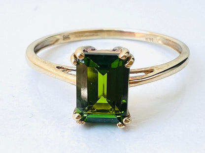 9ct Gold Diopside Ring